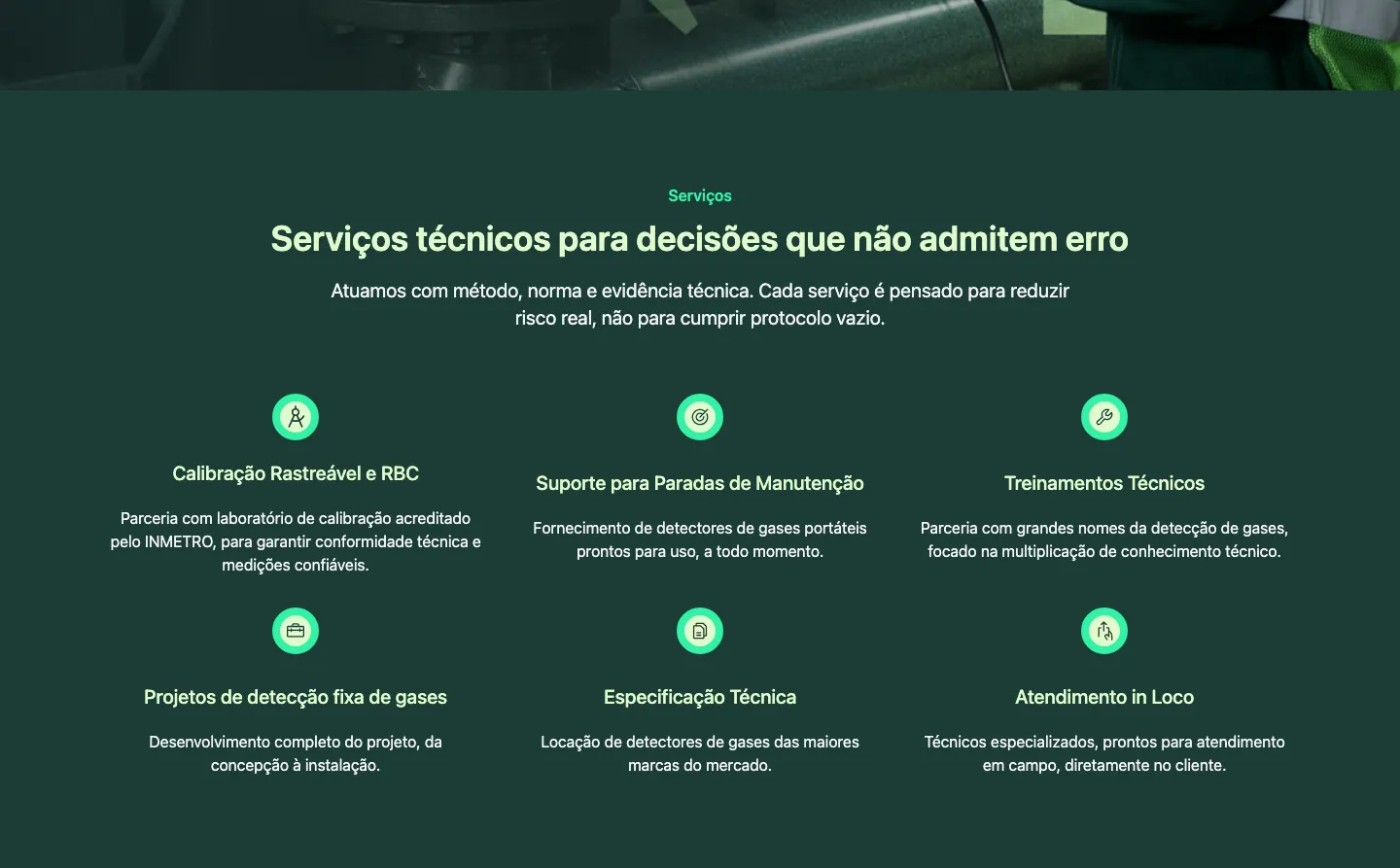 Yorgos Service, tela 1